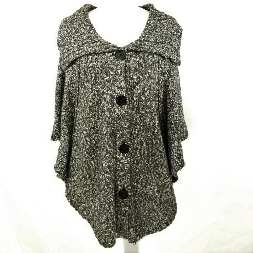 Micheal Kors button poncho black